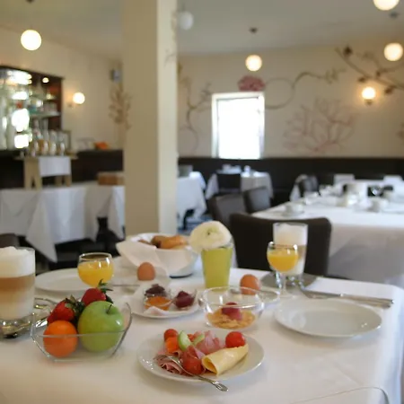 Hotel Zum Roessel