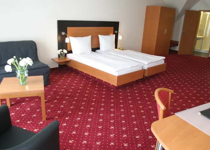 Zum Roessel 호텔 3*